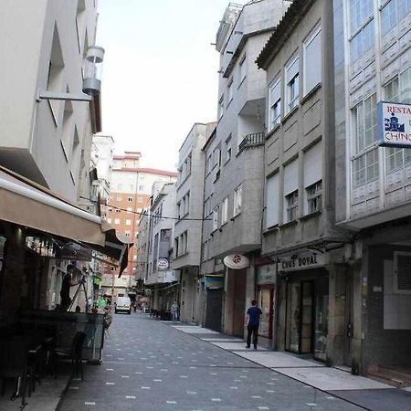 Apartamento Mariscal Pontevedra Luaran gambar