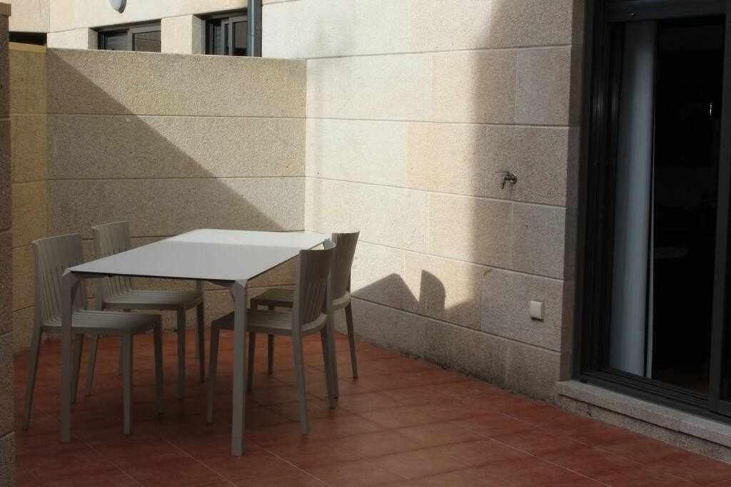 Apartamento Mariscal Pontevedra Luaran gambar